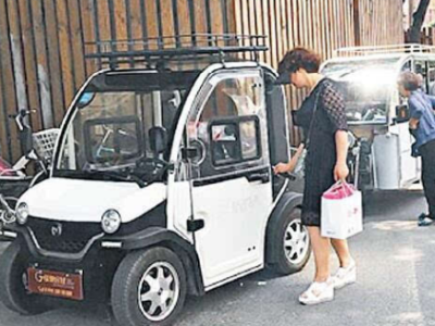 南昌查处“三无”车辆 老年代步车挂机动车牌被罚3000元