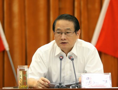易炼红在赣州市调研时强调 以创新创造整体提升有色金属产业链国际竞争力