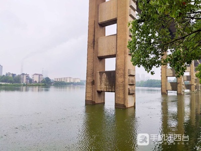 2020年长江1号洪峰过境九江 7月6日10时水位逾警0.19米（多图）