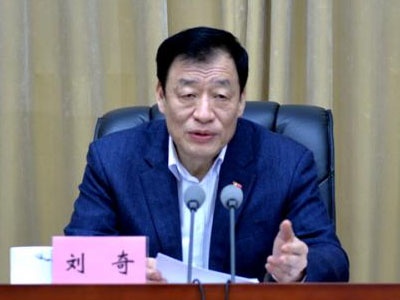 刘奇易炼红连夜指挥调度三角联圩抢险救灾工作 要求把确保人民生命安全放在第一位