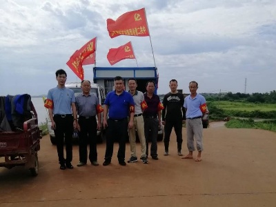 抗洪一线上的村支书——文耀祖抗洪抢险先进事迹