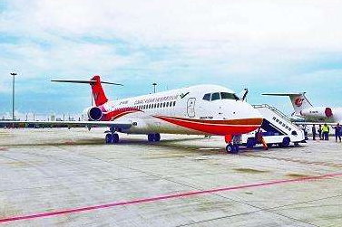 首航后两个月 江西航空国产ARJ21飞机承运1万名旅客