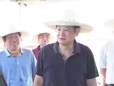 易炼红在余干县检查调研防汛救灾工作时强调 及时排查风险隐患 全力抢险救灾 切实保障人民群众生命财产安全