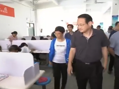 易炼红在鄱阳县检查调研抗洪救灾工作时强调 加强巡堤查险除险和灾后恢复重建   全力以赴促一方发展保一方平安
