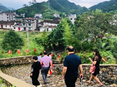 江西激活乡村“美丽经济”绽放“旅游花”
