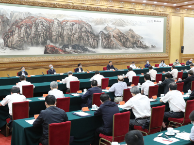 追梦路上，习近平这样夯实健康之基