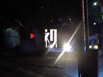 打通生命通道 这样停车将被强制拖车
