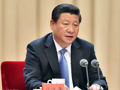 总书记深情重温战疫中感动中国的那些话(微镜头·致敬战疫英雄)