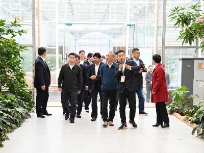 进贤县隆重举行2020年“中国农民丰收节”进贤庆祝活动 暨中国•南昌“军山湖杯”第十九届鄱阳湖螃蟹节开幕式