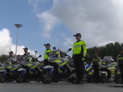 ​李渡镇：交巡铁骑队加强辖区道路交通管理