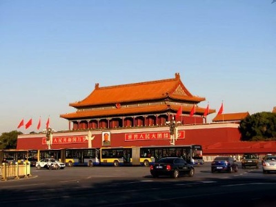 奋斗是爱国最好的姿态