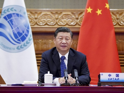 习近平出席上海合作组织成员国元首理事会第二十次会议并发表重要讲话