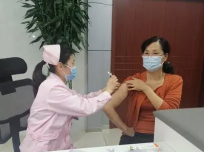 赣云看点丨江西首针！南昌开始接种这种疫苗！适宜人群、接种方法看这里……