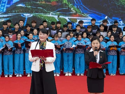 全国首创！脱贫组歌《江西答卷》音乐会成功首演