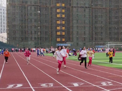 九江市第十一中学第三十三届田径运动会隆重举行