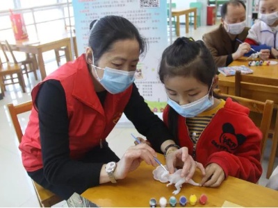 进贤县图书馆举办“科学童年·放飞梦想”科普宣传周活动