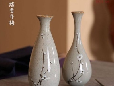 景德镇陶瓷的历史地位与发展战略