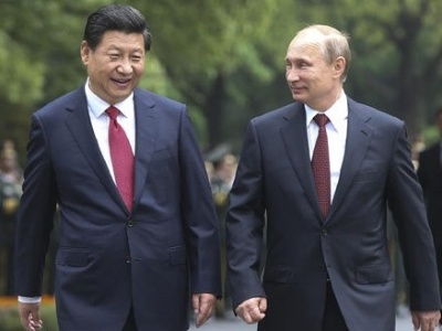 年底这通电话，习近平和普京“聊”得特别深