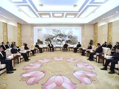 江西、广东两省在广州举行工作座谈，共商深化粤赣交流合作事宜