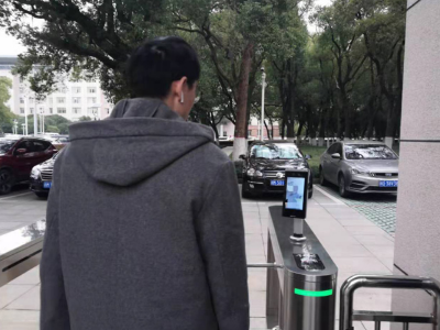 “刷脸”进车站、进小区…南昌“人脸识别”随处可见 有人担心泄露隐私  