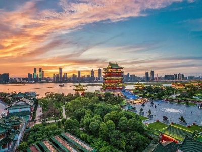 在“大战大考”中彰显“江西力量” ——写在江西省抗击新冠肺炎疫情表彰大会召开之际 