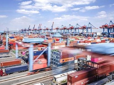2020年进出口快速回稳 外贸逆风打赢翻身仗