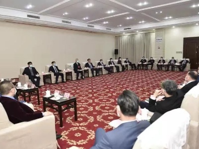 书记省长的这场重要活动，拉开了省两会的帷幕