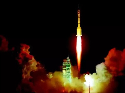 百年瞬间005丨“神舟”四号飞船成功返回