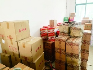南昌：4000瓶白酒+1600瓶红酒案值百万元假酒被查  