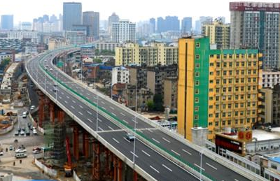 “十三五”期间南昌洪都大道快速路等一大批项目建成通车  