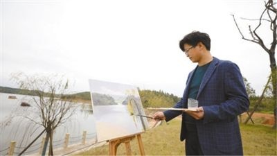 江西省黎川县：农民油画走四方