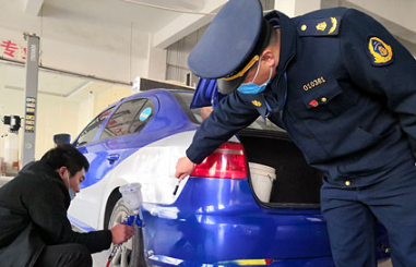 南昌出租车“大体检” 1月28日起未办理一季度许可将受罚  