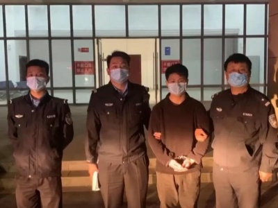 赣州：谎称汽车被套牌  车主“掩耳盗铃”被抓