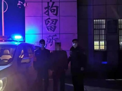 执意举办数十桌宴席！丰城一男子被拘留