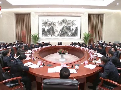 易炼红在全省优化营商环境专题调度会上强调 把优化营商环境作为开好局起好步重要突破口 加快推动全省营商环境进入全国一流水平行列