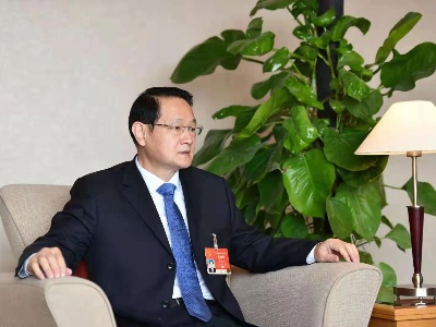 奋力开创江西高质量跨越式发展新局面——全国人大代表、江西省委副书记、省长易炼红接受人民网专题访谈