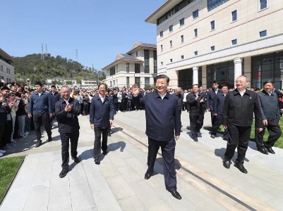 习近平：一生中最好的年华在这里度过