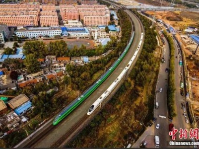 全国铁路4月10日实行新的列车运行图