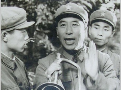 一把军号退敌兵