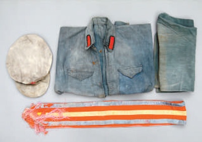 统一服装 提振军威