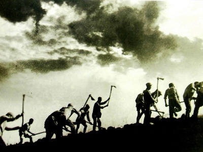 1943，“自己动手，丰衣足食”