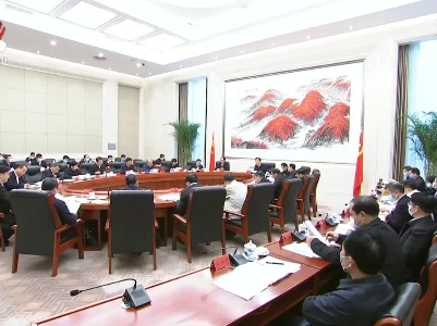 刘奇在省对口支援新疆工作领导小组会议上强调 完整准确贯彻新时代党的治疆方略 推动我省对口援疆工作高质量发展 易炼红出席会议