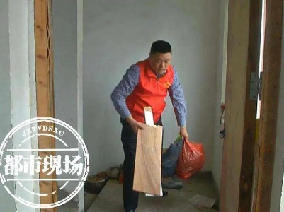 新余：小区车库突然起火，他一头冲了进去