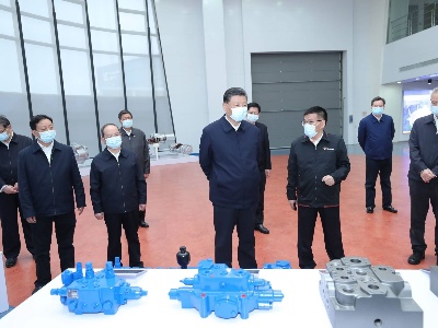 潮头观澜 | 总书记为制造业高质量发展指“路” 