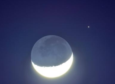 5月夜空开启“大片之约”：超级月全食亮相天宇