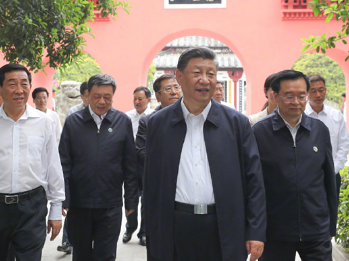 时政新闻眼丨习近平赴河南南阳考察，为何关注这些名人、名产？