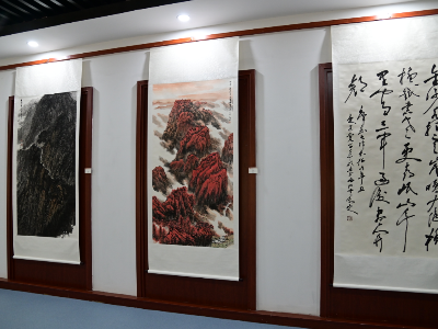 “百年中国梦 风雨同舟情” 庆祝中国共产党成立100周年书画作品展开展