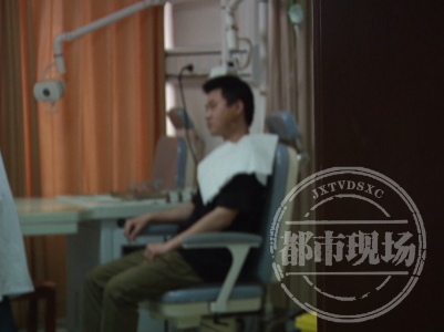 可怕！江西一小伙因为它，脸颊竟被脓肿穿破！