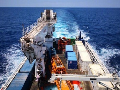 海牛Ⅱ号在超2000米水深中成功下钻231米 刷新世界纪录