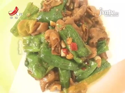 美味家常菜——擂辣椒炒肥肠